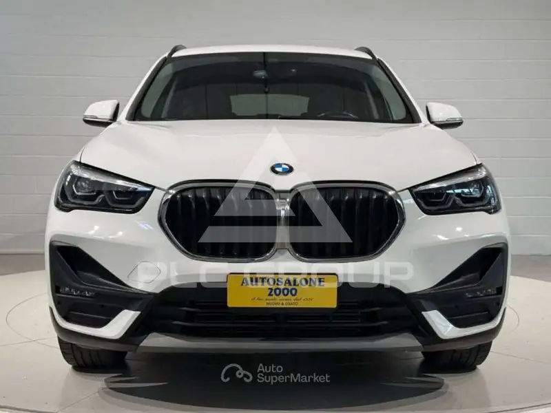 2022 BMW X1
