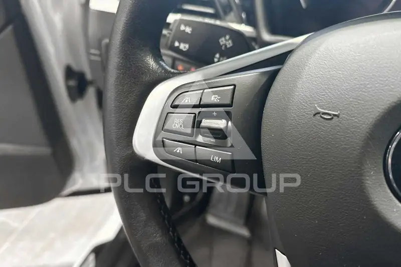2022 BMW X1