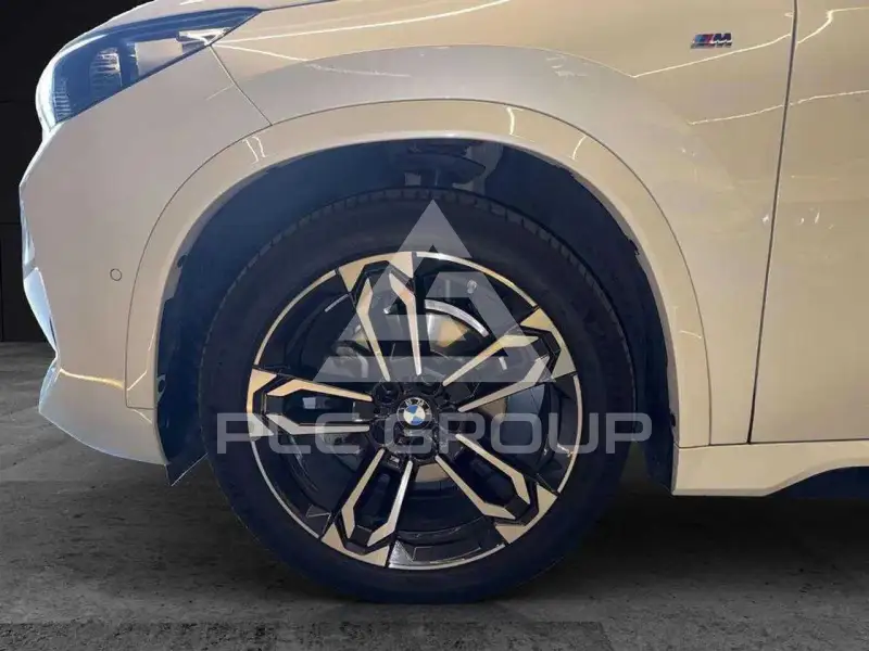 2022 BMW X1
