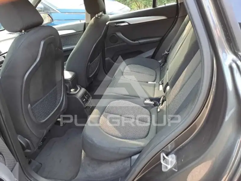 2022 BMW X1