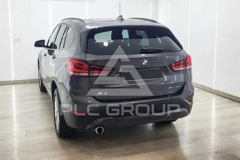 2022 BMW X1