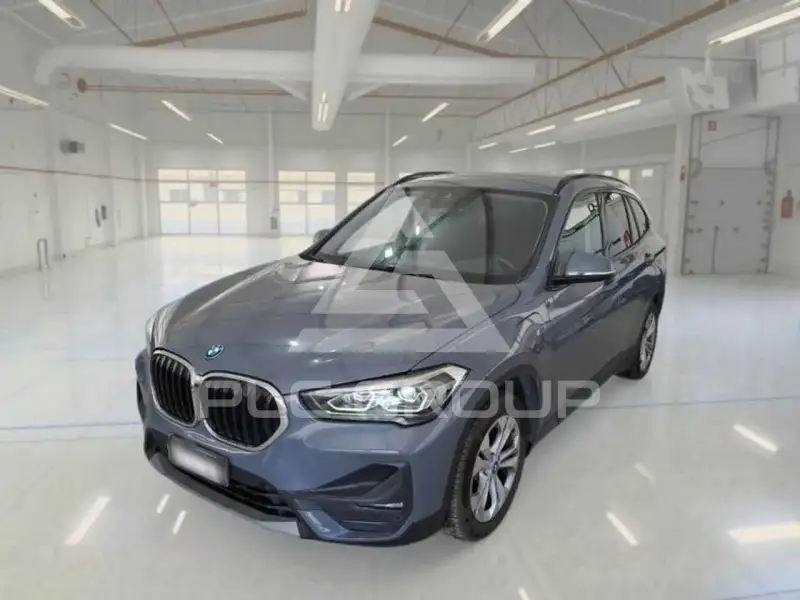 2022 BMW X1