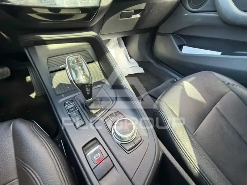 2022 BMW X1
