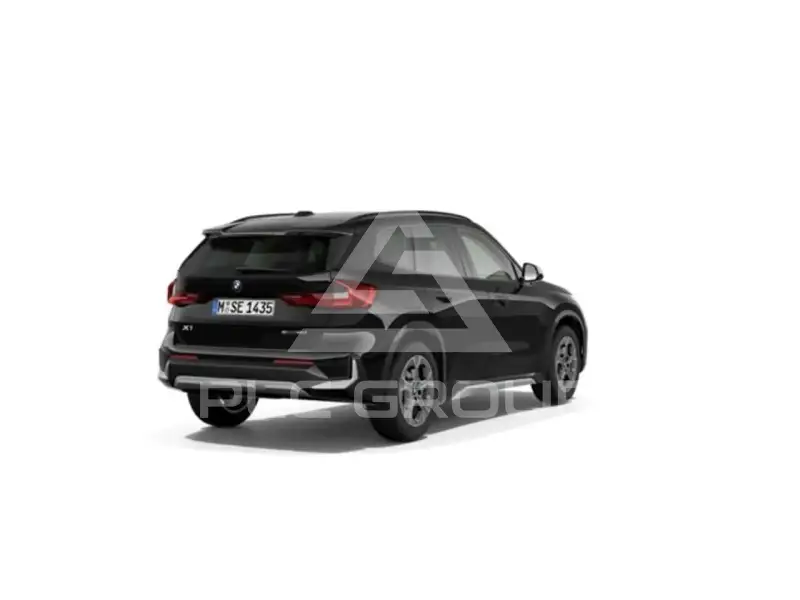 2022 BMW X1