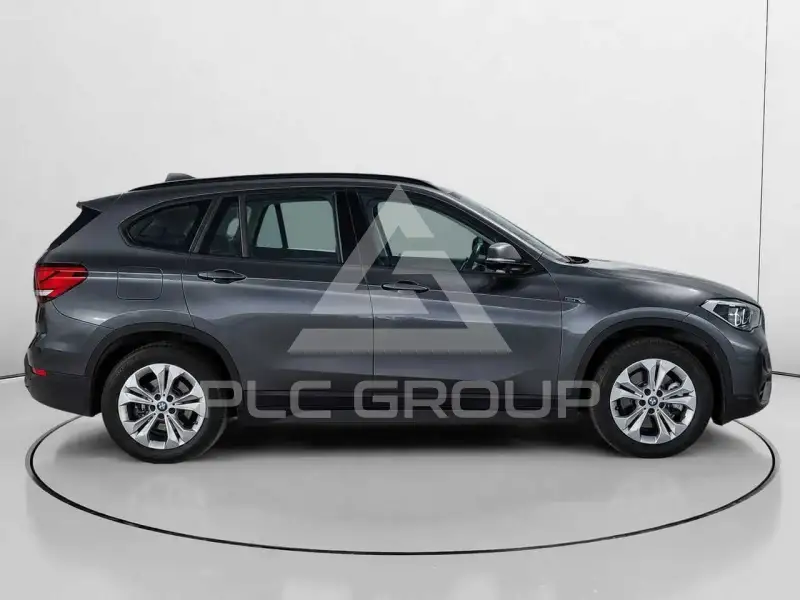 2022 BMW X1