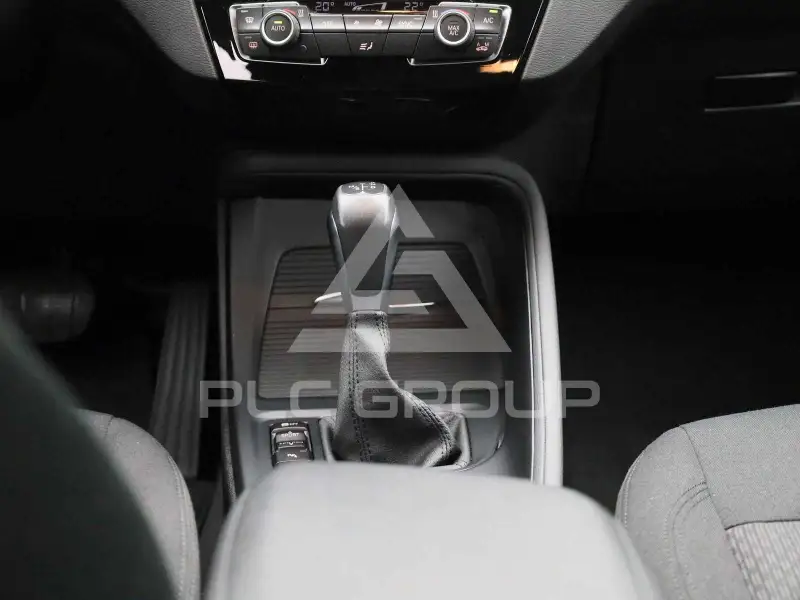 2022 BMW X1