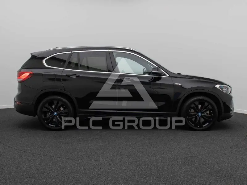 2022 BMW X1