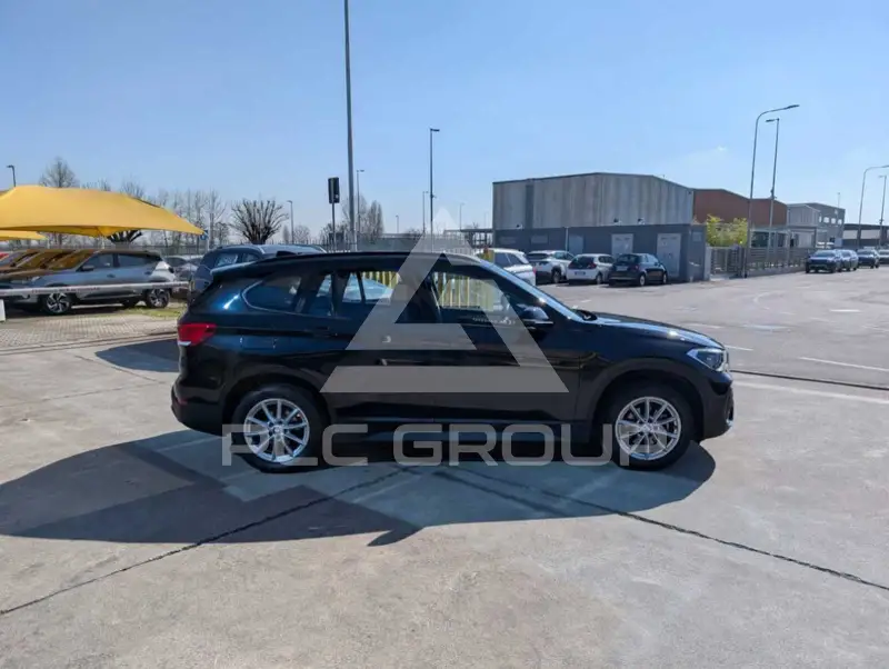 2022 BMW X1