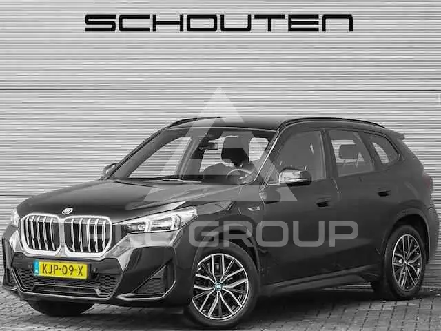2022 BMW X1