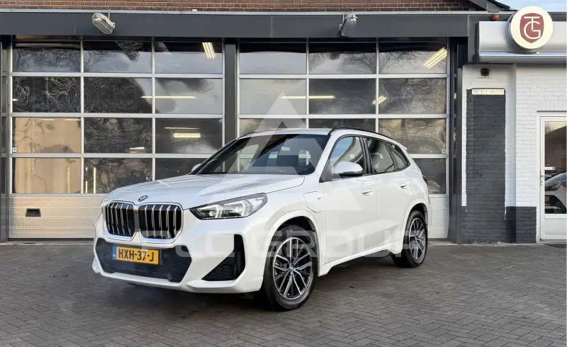2022 BMW X1