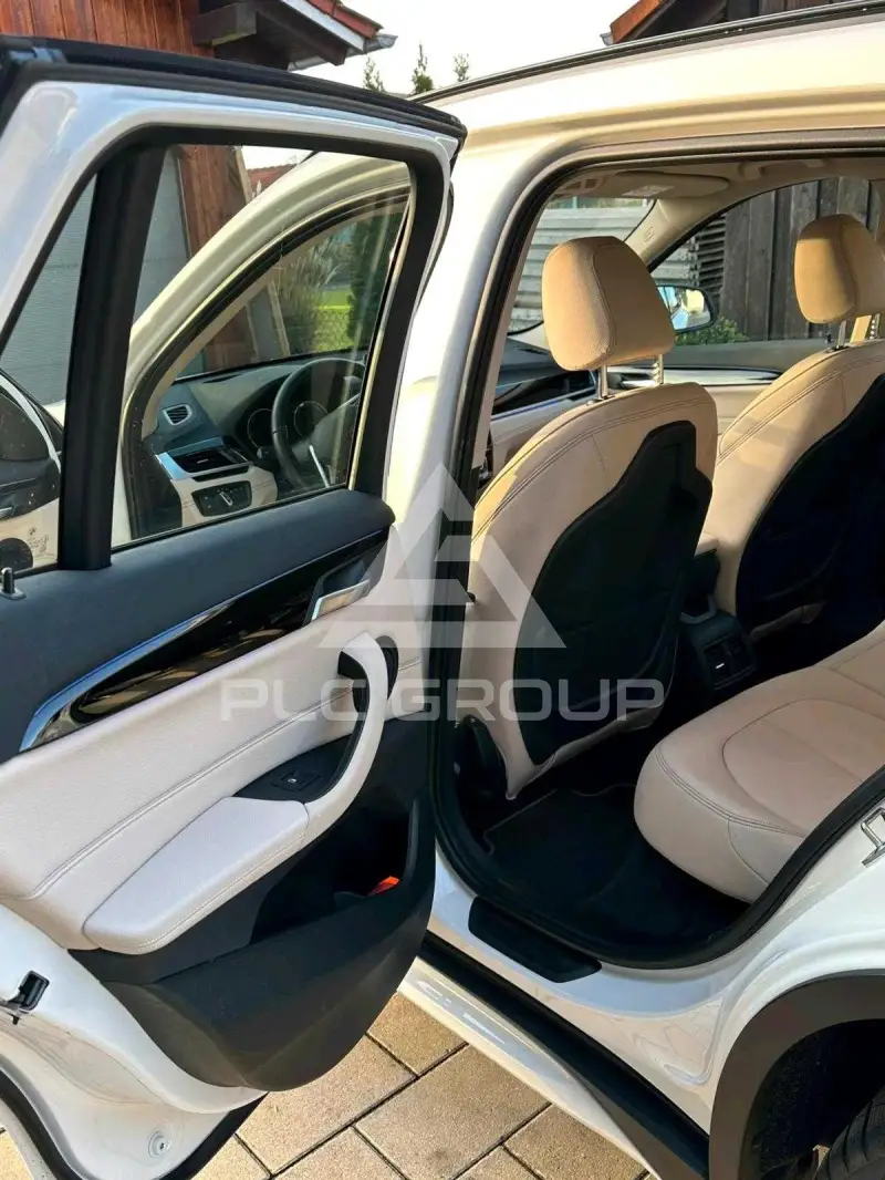 2022 BMW X1