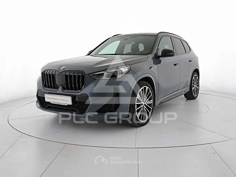 2022 BMW X1