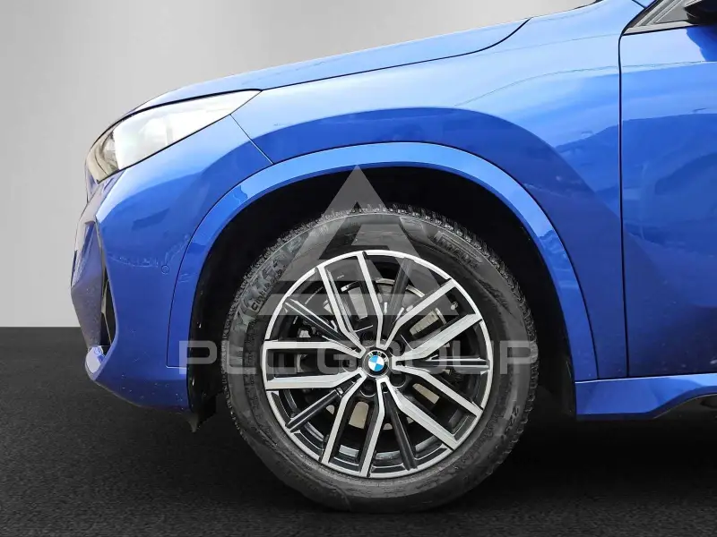 2022 BMW X1