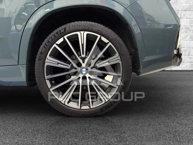 2022 BMW X1