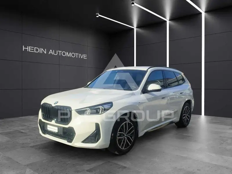 2022 BMW X1