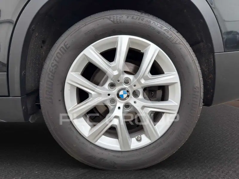 2022 BMW X1