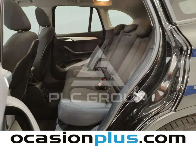 2022 BMW X1