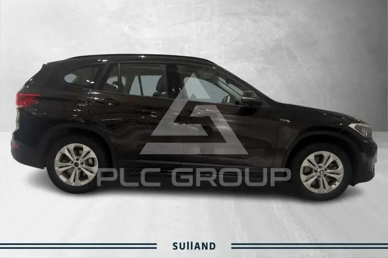 2022 BMW X1