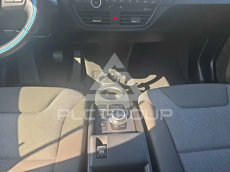 2022 BMW I3