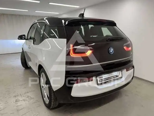 2022 BMW I3