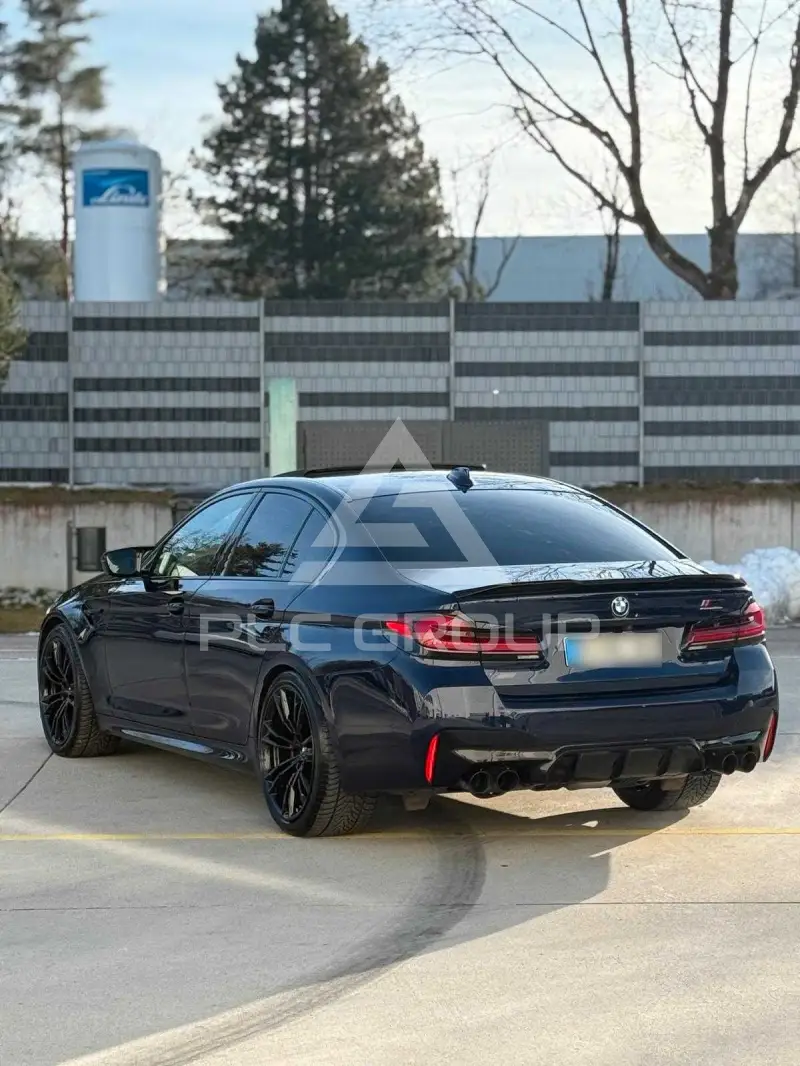 2022 BMW M5