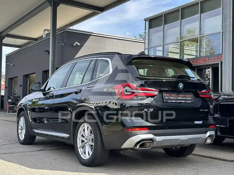 2022 BMW X3