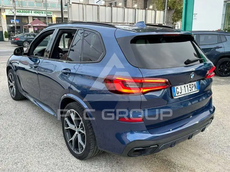 2022 BMW X5