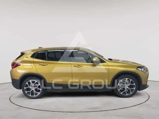 2022 BMW X2