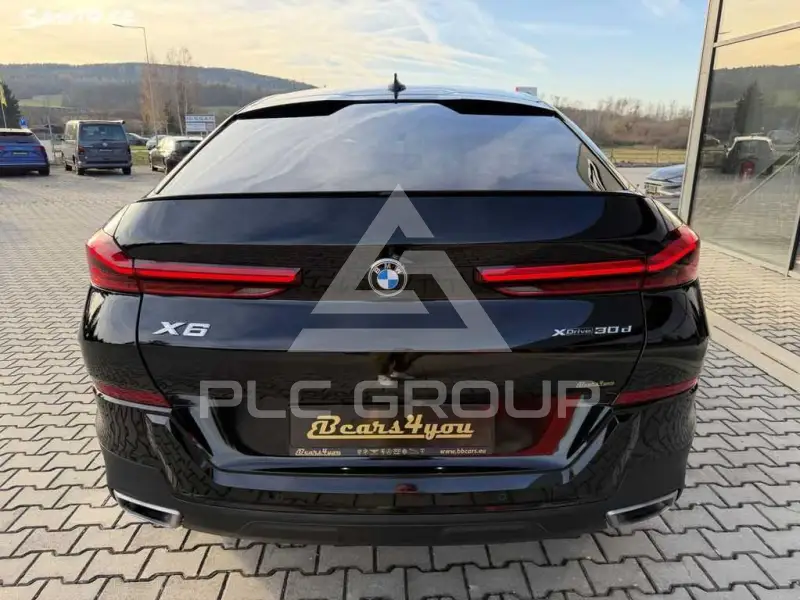 2022 BMW X6