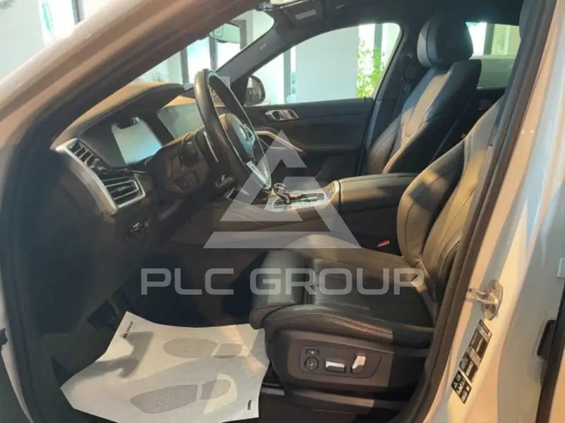 2022 BMW X6