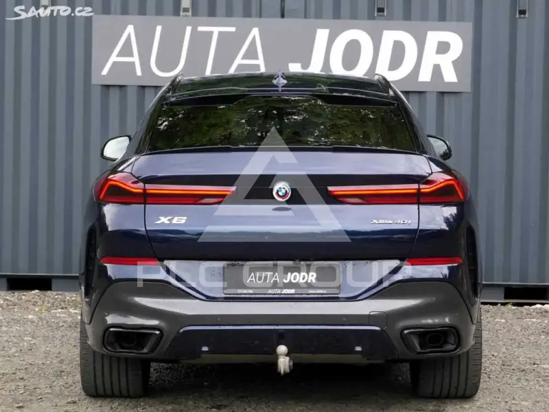 2022 BMW X6