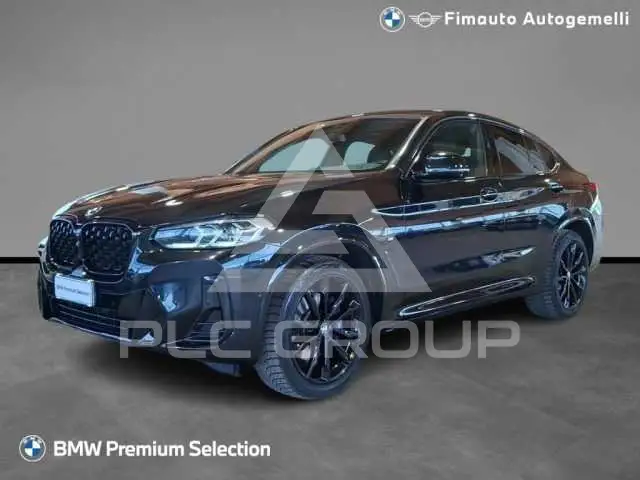 2022 BMW X4