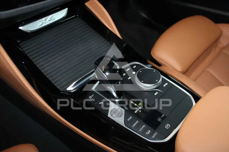 2022 BMW X4