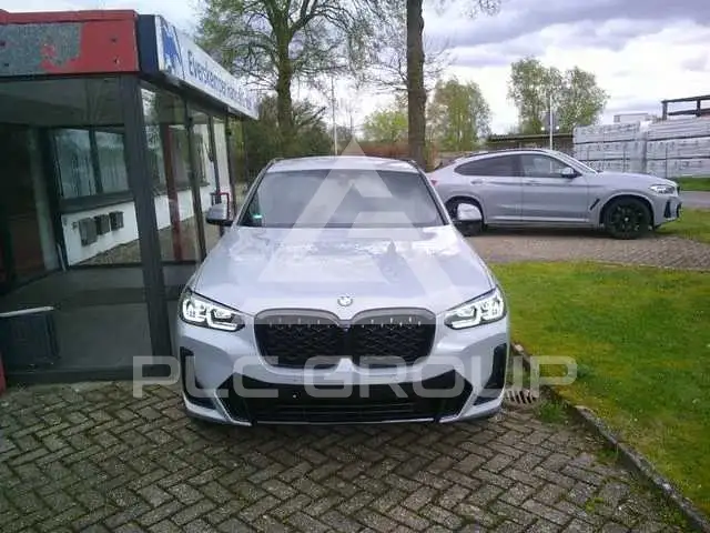 2022 BMW X4