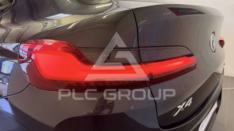 2022 BMW X4