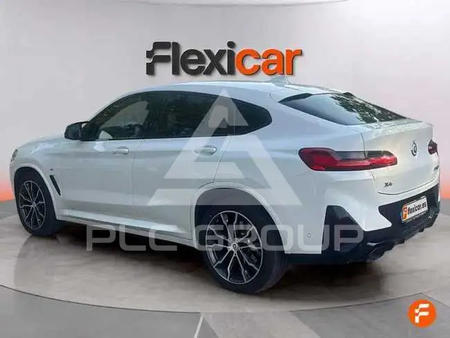 2022 BMW X4