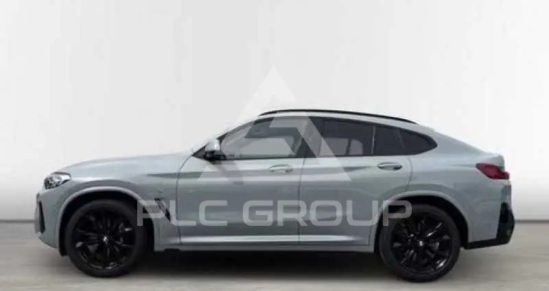 2022 BMW X4