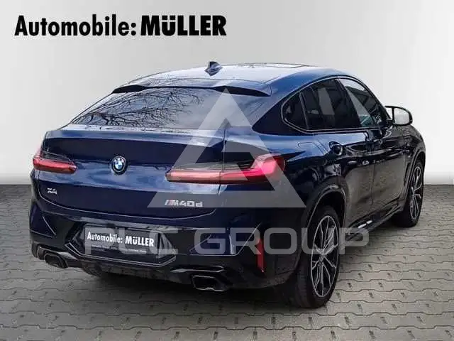 2022 BMW X4