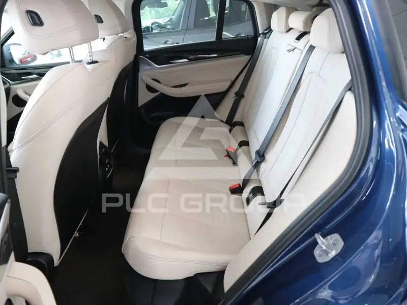 2022 BMW X4