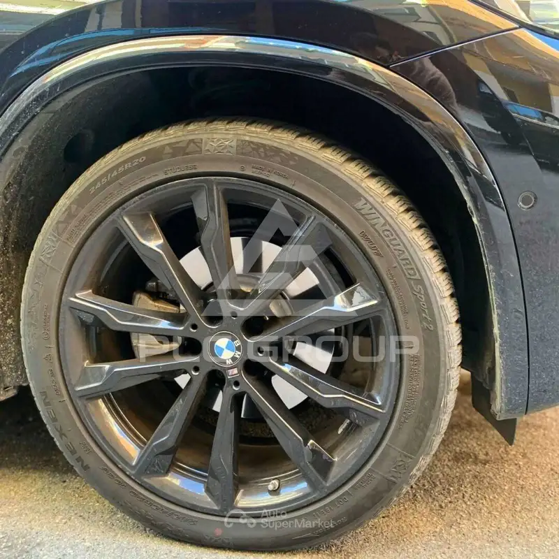 2022 BMW X4
