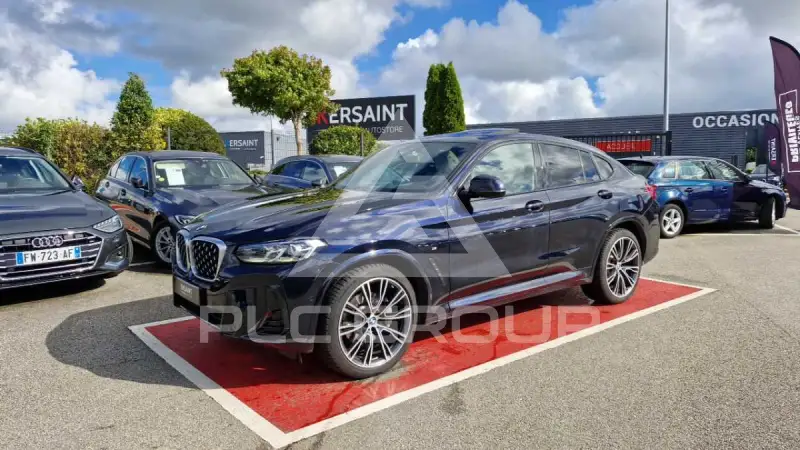 2022 BMW X4