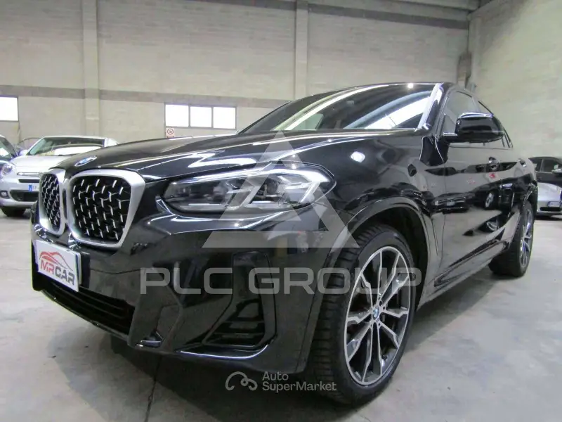 2022 BMW X4