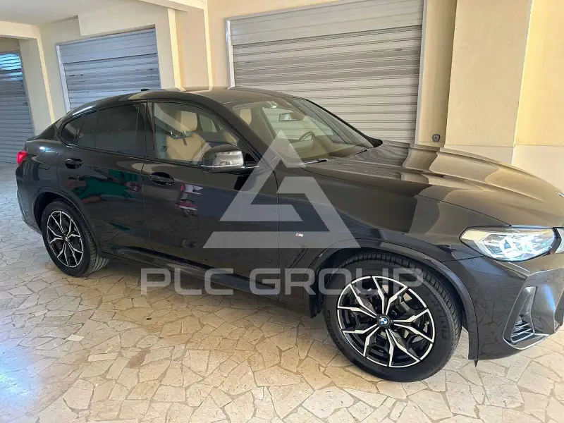 2022 BMW X4