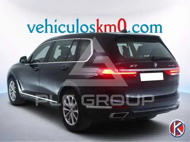 2022 BMW X7