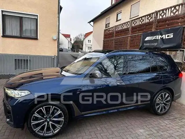 2022 BMW X7