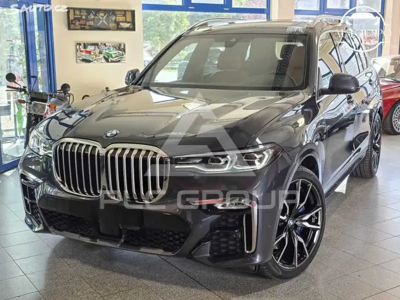 2022 BMW X7