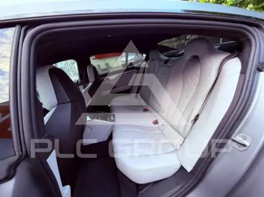 2022 BMW M8