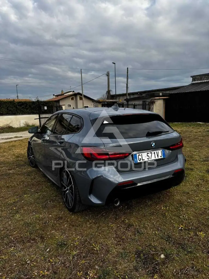 2022 BMW 120