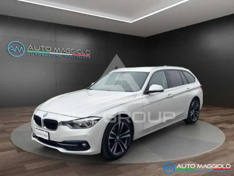 2022 BMW 120
