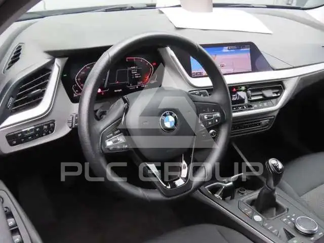 2022 BMW 120